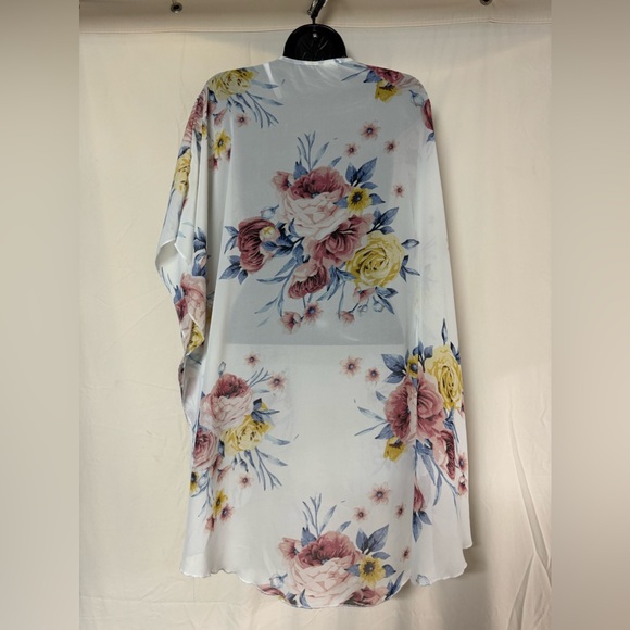 Emory Park cardigan. Size large. Floral pattern. - Picture 9 of 9